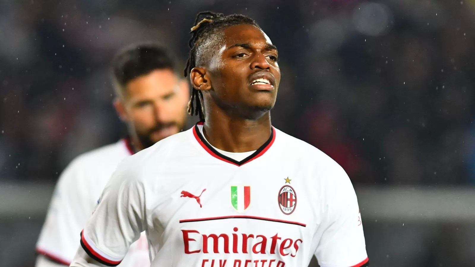 Man Utd boost as two ‘obstacles’ hamper €80m attacker target’s contract talks with Serie A giants
