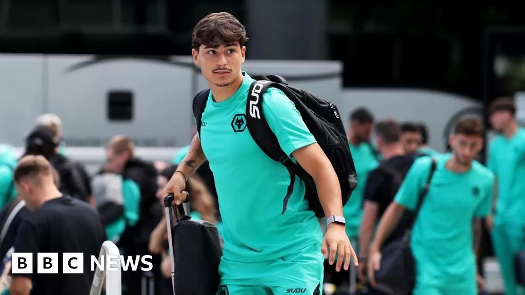 Wolves arrive in US for pre-season tour