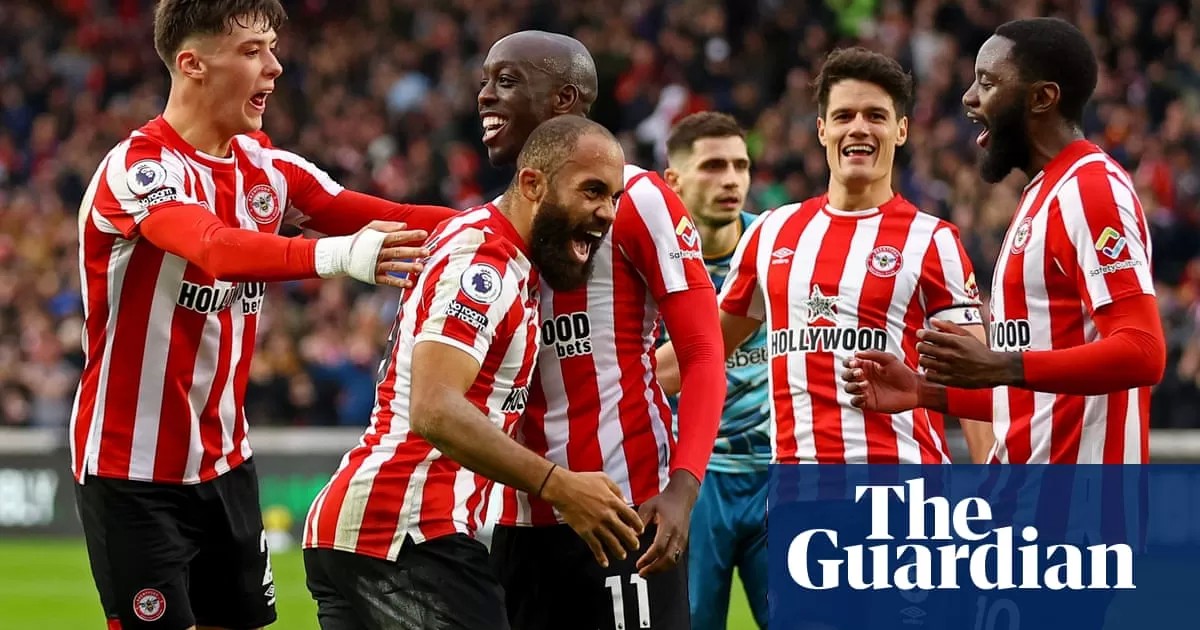 Southampton fans turn on Nathan Jones as Brentford cruise to victory