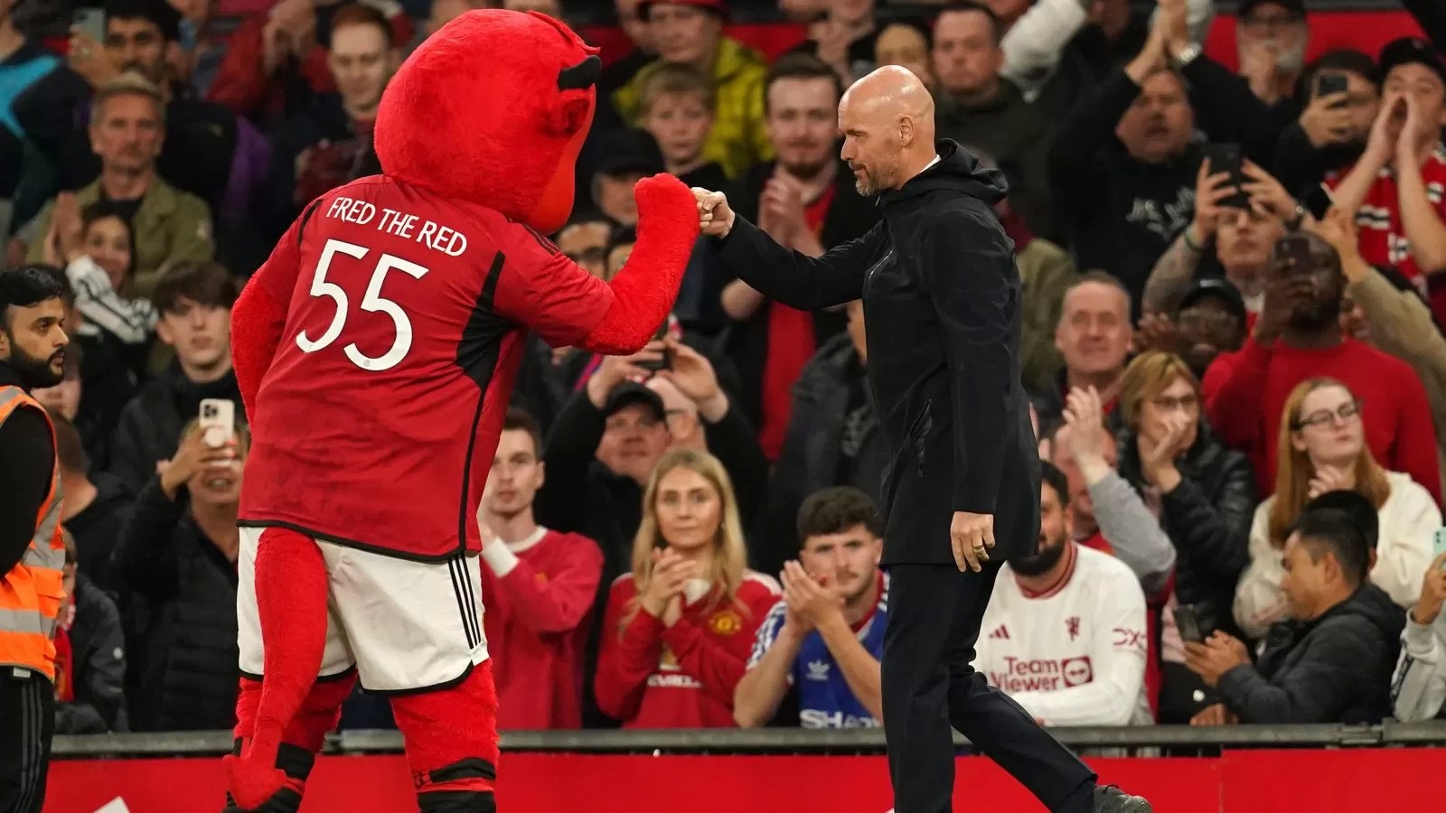 Man Utd continue Carabao Cup love affair in rare perfect night full of positives for Ten Hag